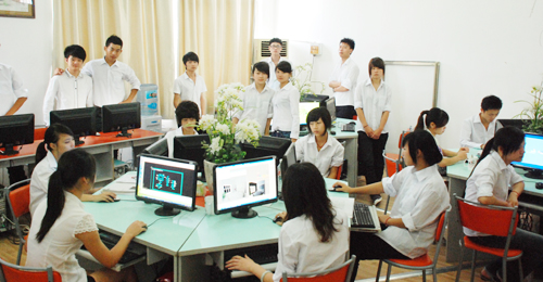 网页设计专业培训学校_设计专业上海哪个学校比较好_全国大学生电子设计竞赛培训系列教程：模拟电子线路设计